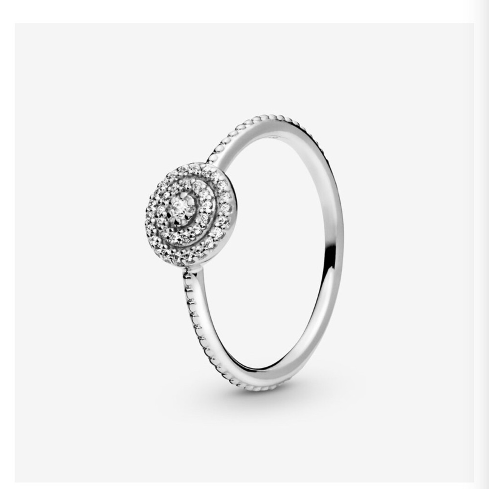 PANDORA ELEGANT SPARKLE RING